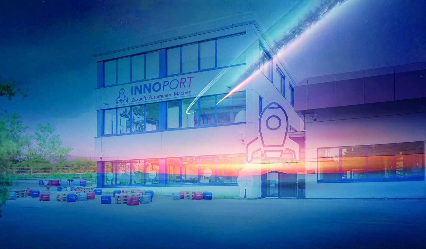 INNOPORT Reutlingen - Innovationszentrum, moderne Fassade mit Glasfront